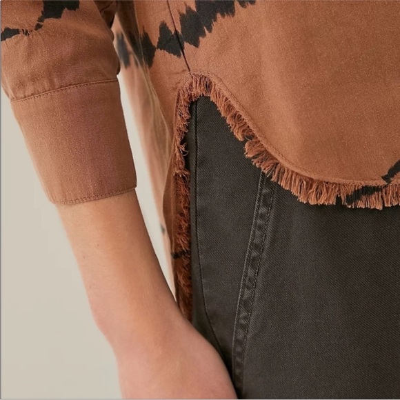 Anthropology - Cloth & Stone Edie Tie Down Button Shirt - Picture 3 of 11